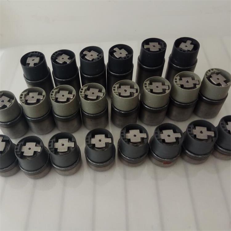  級進(jìn)模加工沖壓件時(shí)卡料是什么原因造成的 