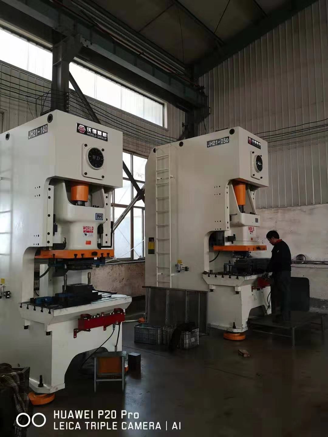 五金沖壓件廠在試模時對壓力機的狀態(tài)要求